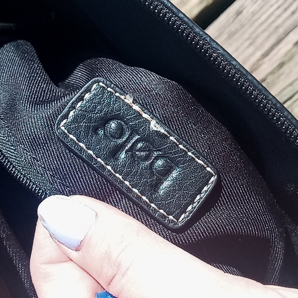 Bolo b.o.c crossbody satchel handbag purse colorblock like new - Picture 6 of 7